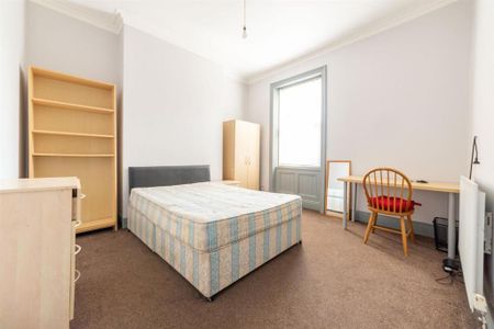 5 bedroom terraced house to rent - Photo 5