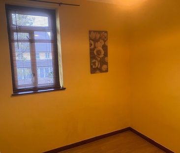 2 Bed Terraced House, Tower Hamlets Road, E7 - Photo 6