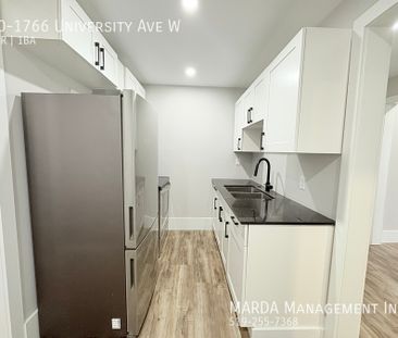 STYLISH AND RENOVATED 1BEDROOM/1BATH APARTMENT + HYDRO - Photo 5