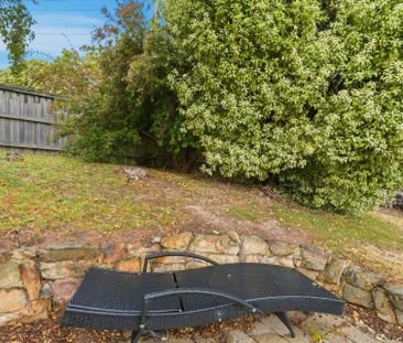 Comfortable Family Living in Glenorchy’s Convenient Heart - Photo 2
