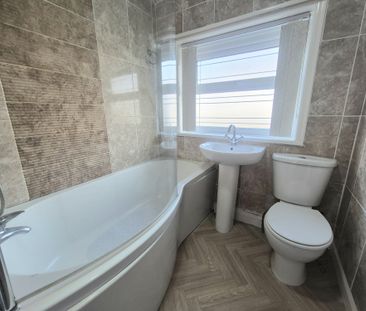 Mayfield Avenue, Halifax - Photo 6