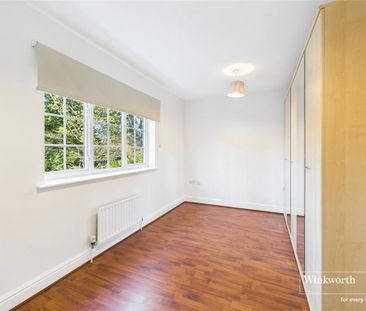 3 bedroom detached house to rent - Photo 4