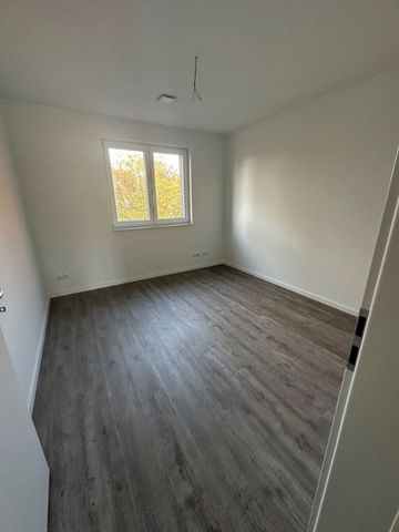 3-Zimmer Neubauwohnung mit zwei Badezimmern und Dachterrasse - Photo 2