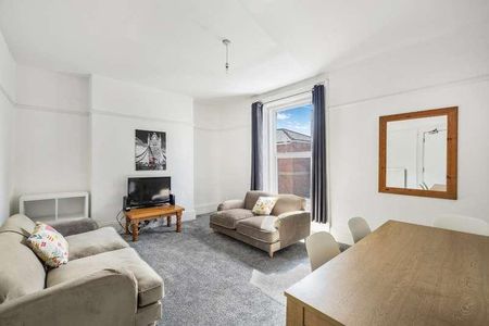 Amity Place, North Hill, Plymouth, PL4 - Photo 5