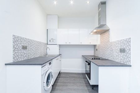 2 Bed Flat, Kilburn High Road, NW6 - Photo 5