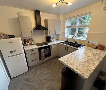 Foxdale Drive, Brierley Hill, West Midlands, DY5 - Photo 5