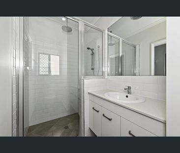 36 Masthead Avenue, Burdell, Qld 4818 - Photo 6