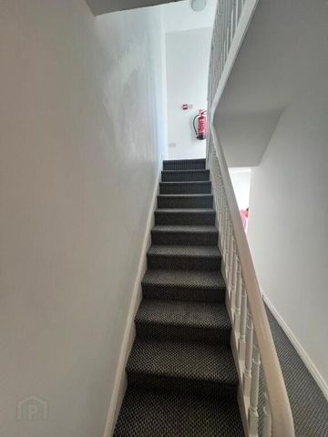 37 Causeway Street, Portrush, BT56 8AB - Photo 4