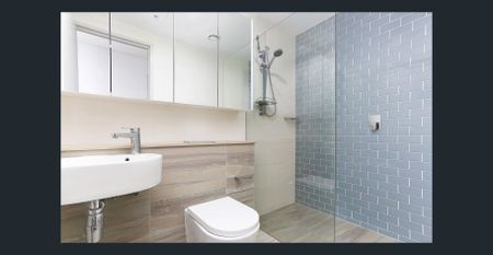 Near new luxury Three Bedroom Apartment - Photo 3