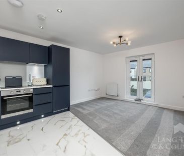 Halo Mews, Sherford, Plymouth - Photo 3