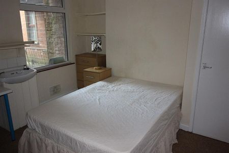 Apt 1, 13 Malone Avenue, Belfast BT9 6EN - Photo 4