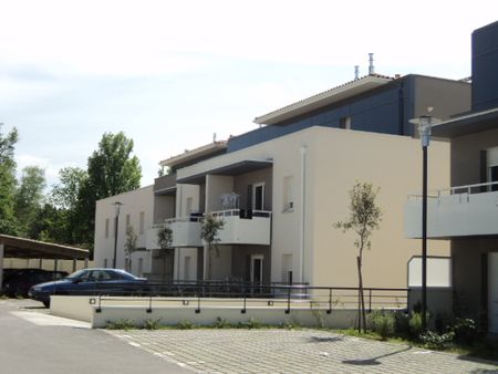 Location Appartement 2 pièces 42m² - Photo 4