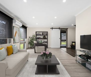 Newly renovated home in fantastic location! - Photo 4