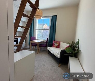 Studio to rent - Photo 1