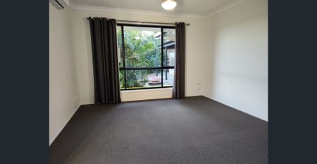 7 Kite Circuit, Arundel - Photo 2