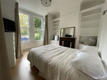 Victor Villas, Chiswick Common Road, Chiswick, London, W4 flat to rent - Photo 5