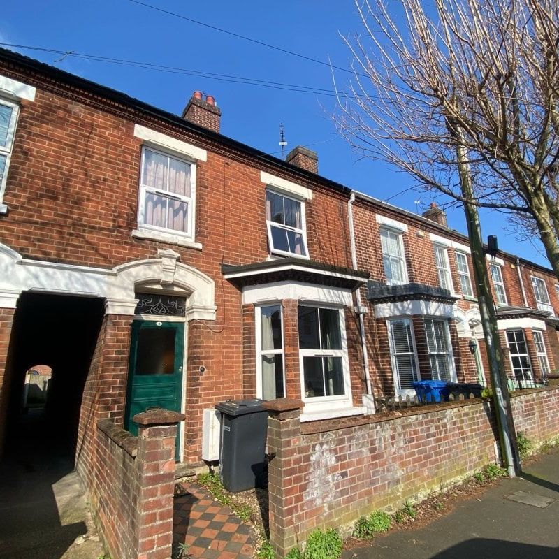 Doris Road - Photo 1