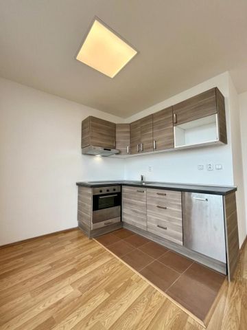 Pronájem bytu 2+kk 45 m2 - Фото 4