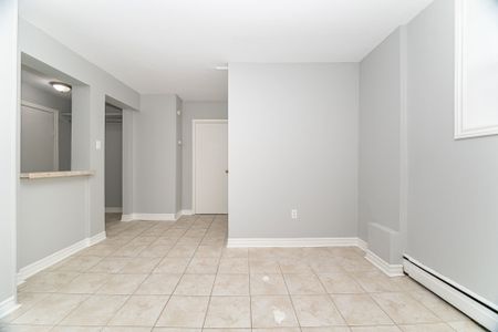 For Lease - 2138 Ghent Avenue Unit# 6, Burlington, Ontario - Photo 5