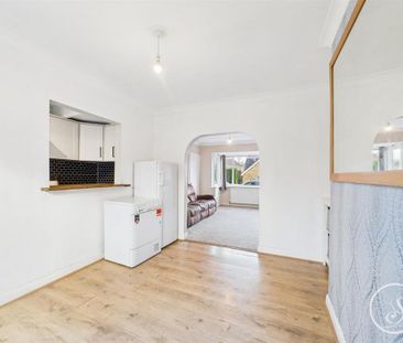 3 bedroom terraced house to rent - Photo 5