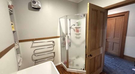 A Māori Hill Gem - Photo 3