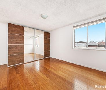 PARKSIDE APARTMENT IN THE HEART OF RANDWICK - Photo 5
