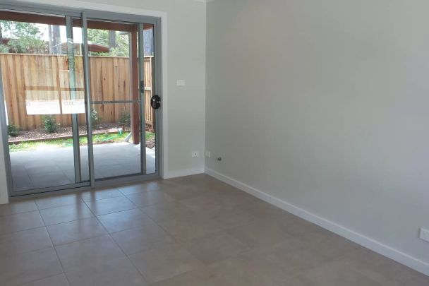 Modern Town House - Photo 1