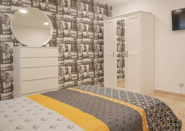 Calle del Puerto Alto, Madrid, Community of Madrid 28053