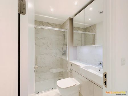 2 Bedroom 2 Bathroom Flat403 - Photo 4