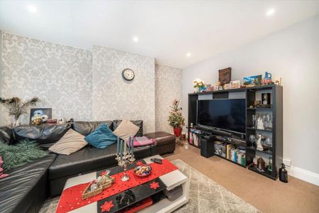 3 bedroom house to rent - Photo 3