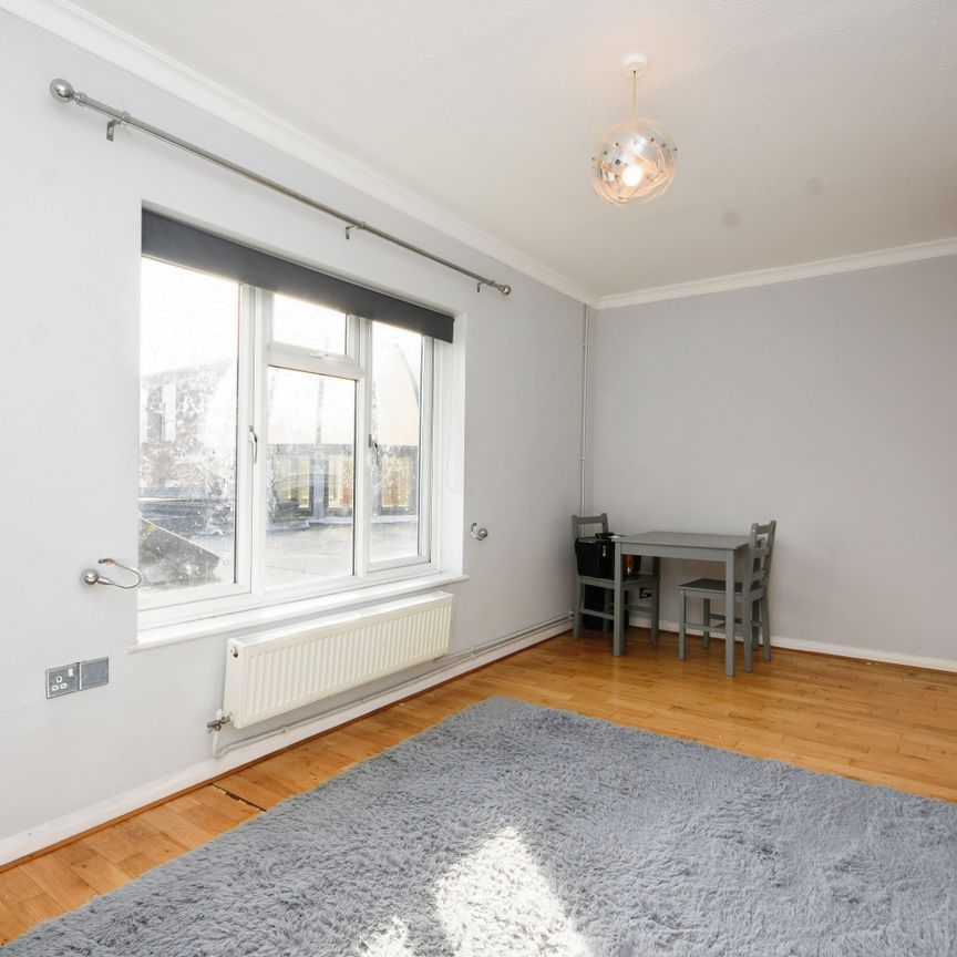 1 bedroom apartment to rent Florence Walk, North Street, Bishops Stortford, CM23 - Photo 1