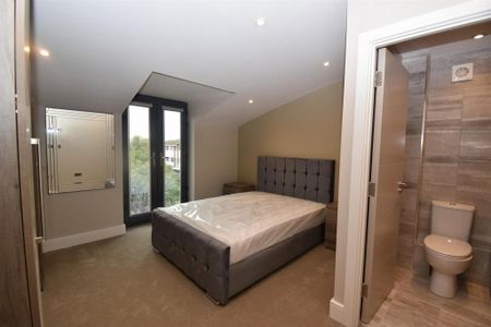 2 bedroom apartment to rent - Photo 3