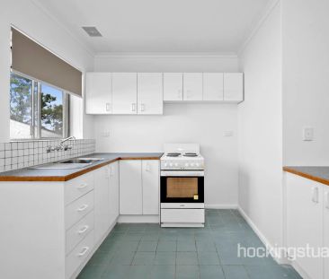Bright 1 bedroom apartment - Photo 2