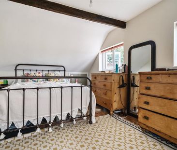 3 bedroom semi-detached house to rent - Photo 6