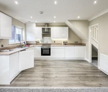 3 bedroom semi-detached house to rent - Photo 6