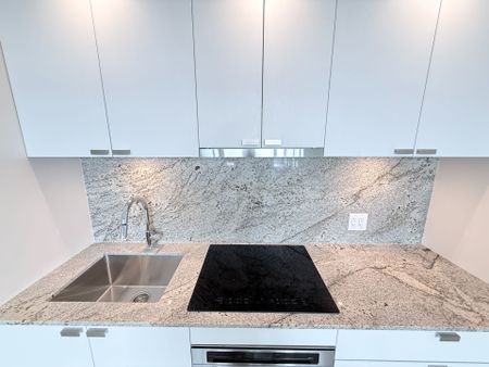 For Lease - 259 The Kingsway N/A Unit# 718, Toronto, Ontario - Photo 4