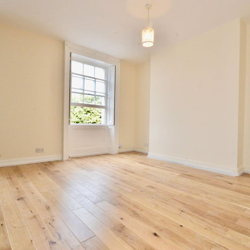 2 Bed Flat, Oxford Road, RG1 - Photo 1