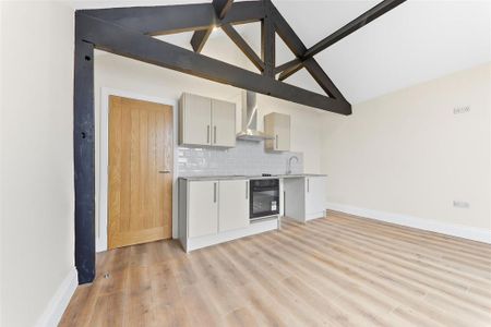 1 bedroom apartment to rent - Photo 2