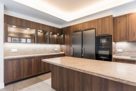 Luxury Flat for rent in Madrid, Spain - Photo 3