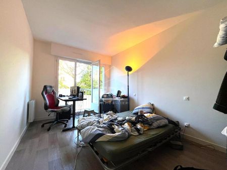 APPART. T3 A LOUER - BLOIS - RÉSIDENTIEL, 2 CHBS, GARAGE + PARKING ET CAVE PRIVES - Photo 4