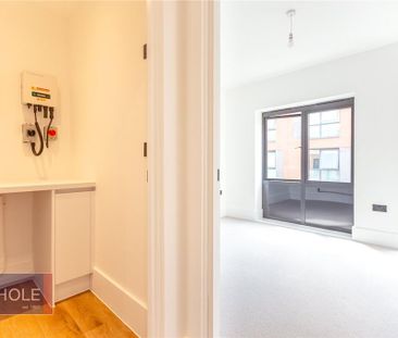 4 bedroom terraced house to rent - Photo 4