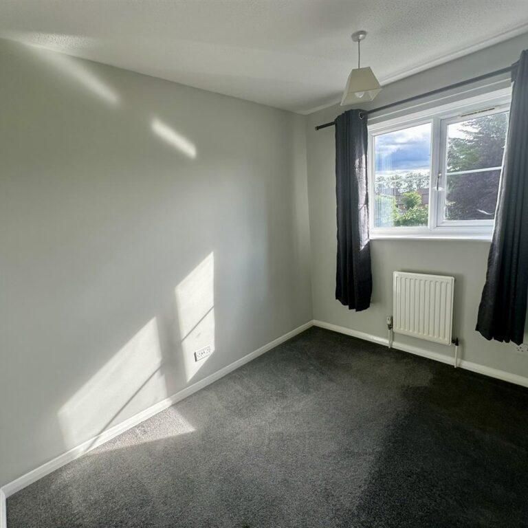 2 bedroom semi-detached house to rent - Photo 1