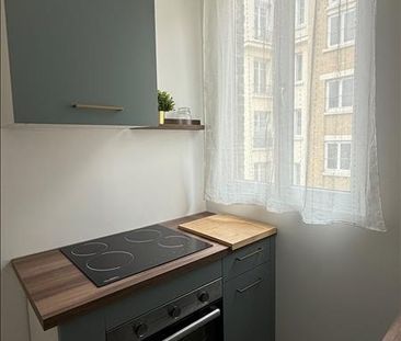 2 pièces - Meublé - 31 m² - 4ème étage - Colocation non autorisée - Photo 1