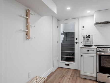 For Lease - 4 Hartford Avenue Unit# Bsmt, Toronto, Ontario - Photo 5