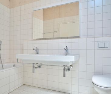 Modernes 5.5-Zimmer-Einfamilienhaus mit Lift bis ins 3. Obergeschoss - Foto 6
