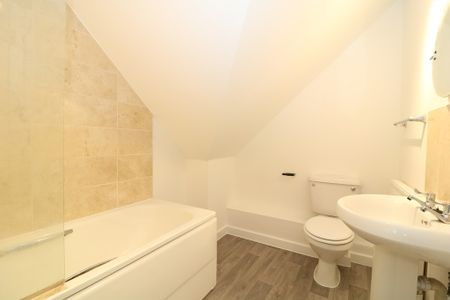 Hill View, Dorking, RH4 - Photo 4