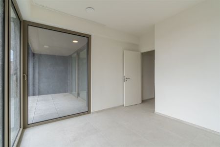 Prachtig appartement met 2 slaapkamers en terras. - Photo 4