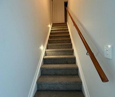 New Build - 4 Bedrooms, 3.5 Baths, 2 Carpark - Photo 6