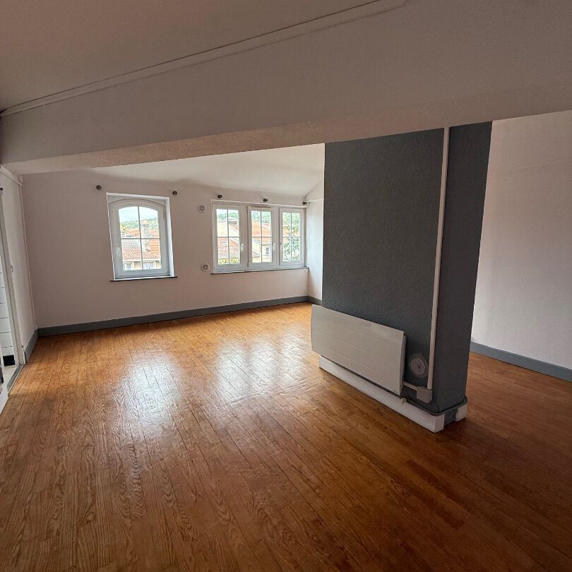 Location Appartement 2 pièces 68m² - Photo 1