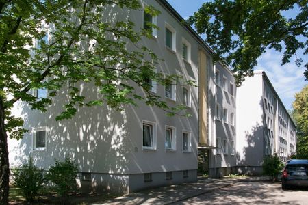 Gemütliche 3-Zimmer-Wohnung mit sonniger Loggia - Photo 3